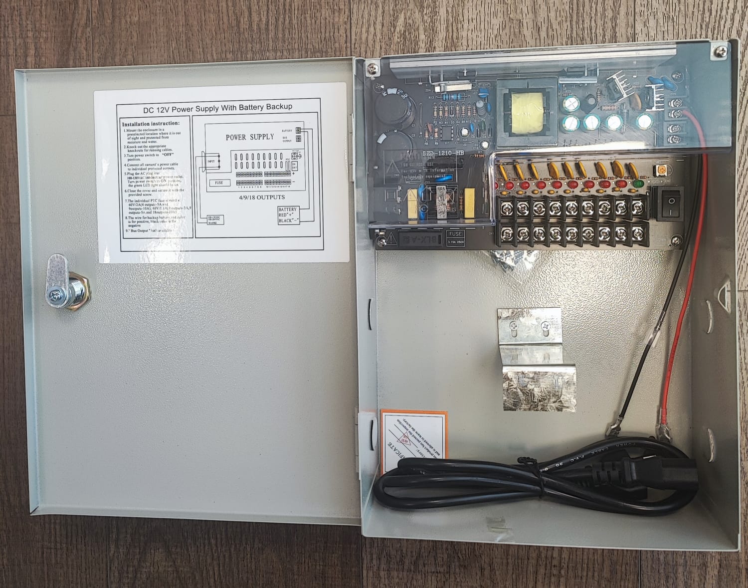 Fuente de alimentación UPS regulada EVERSECU de 9 canales, 12 V, 5 A CC.